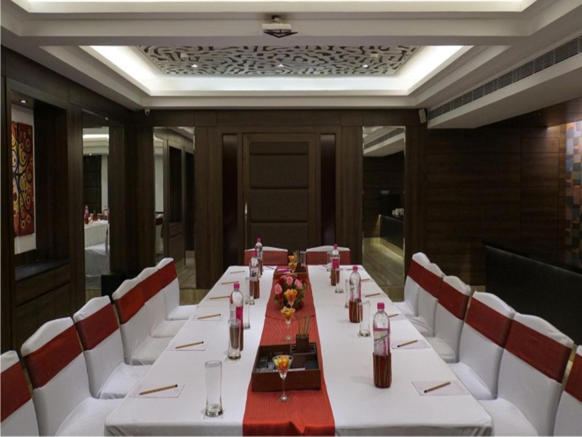 The Sonnet Jamshedpur Hotel Exterior foto