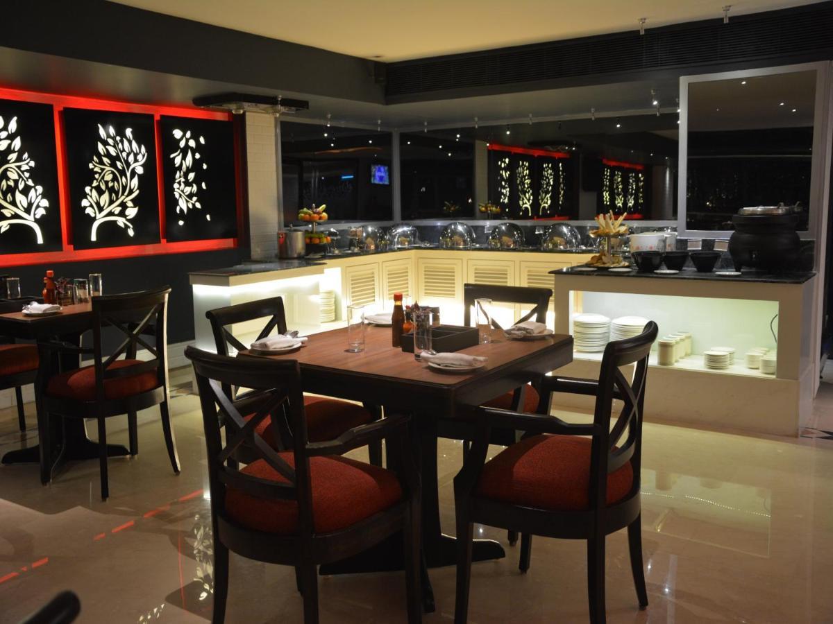 The Sonnet Jamshedpur Hotel Exterior foto