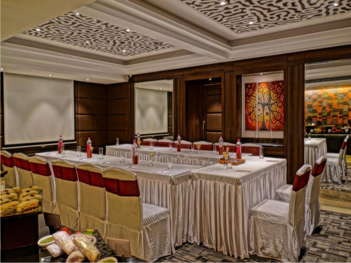 The Sonnet Jamshedpur Hotel Exterior foto